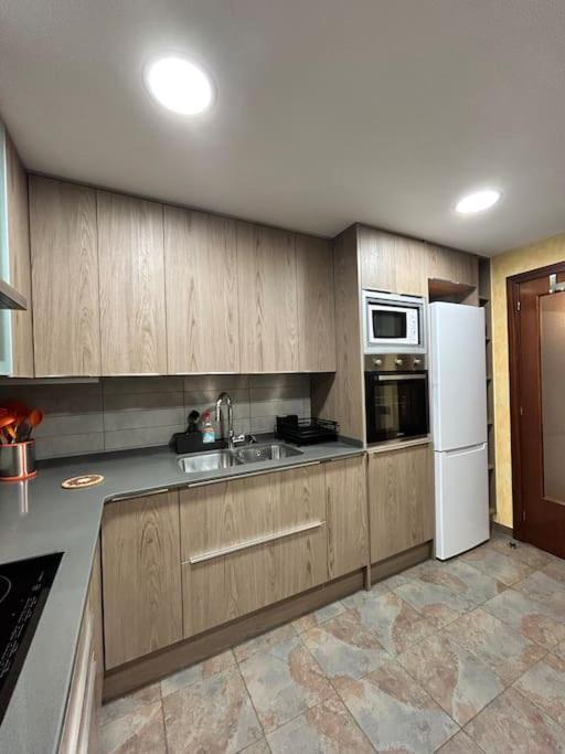Allotjament Sanuy A Тремп Экстерьер фото